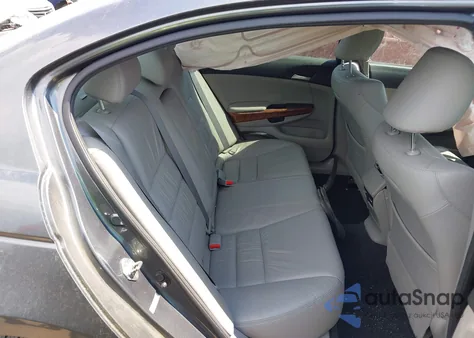 2011 Honda Accord 2.4 Ex-L z USA, uszkodzony, nr VIN 1HGCP2F87BA079117